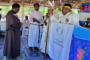 Primo sacerdote papuano nella provincia filippina
