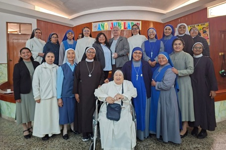 Monjas celebran el D&iacute;a de la Vida Consagrada en Per&uacute;
